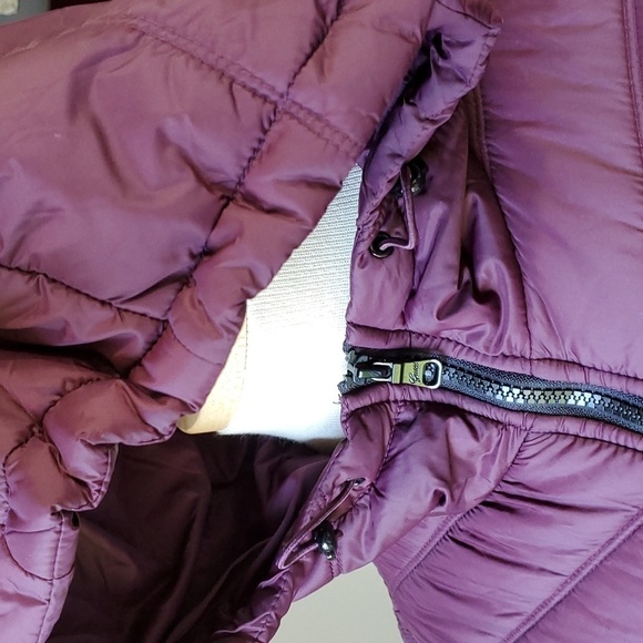 GUESS. DARK PURPLE/BLACK PUFFER Jacket. small P. Zipper closure, Zipper … - Picture 6 of 17